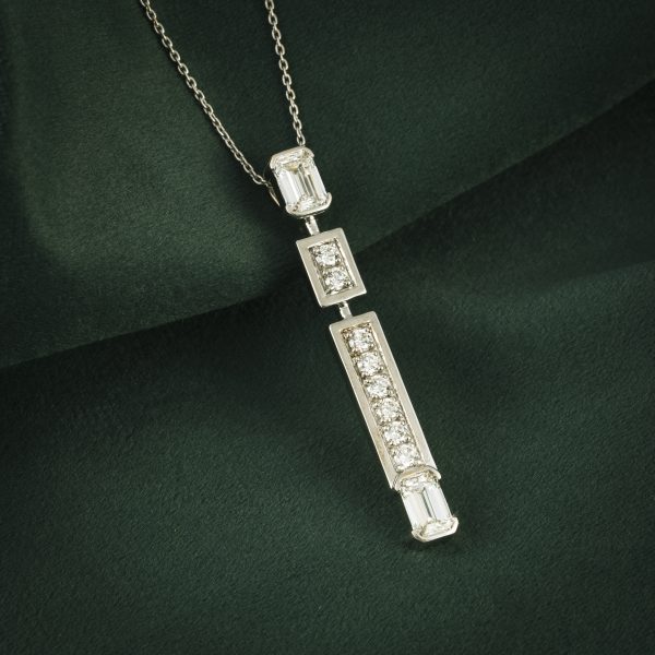 EMERALD CUT DIAMOND CHAIN