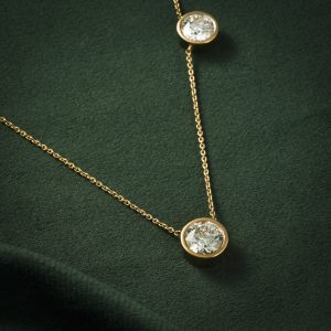 CLASSIC SOLITAIRE NECKLACE