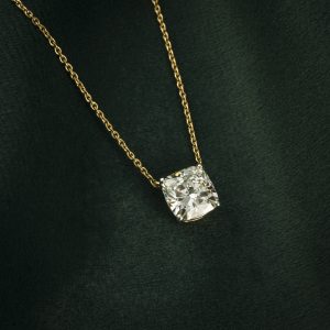SOLITAIRE CUSHION CHAIN