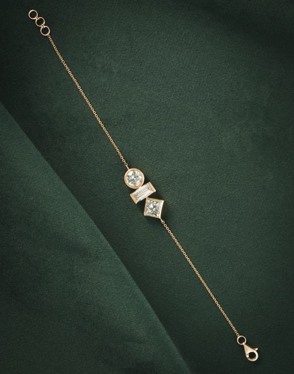 TRINITY SOLITAIRE BRACELET