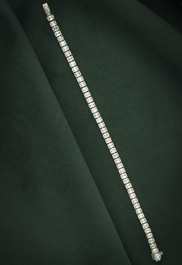 BRILLIANT CUT DIAMOND BRACELET