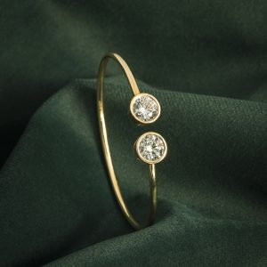 DUAL SOLITAIRE OPEN BRACELET