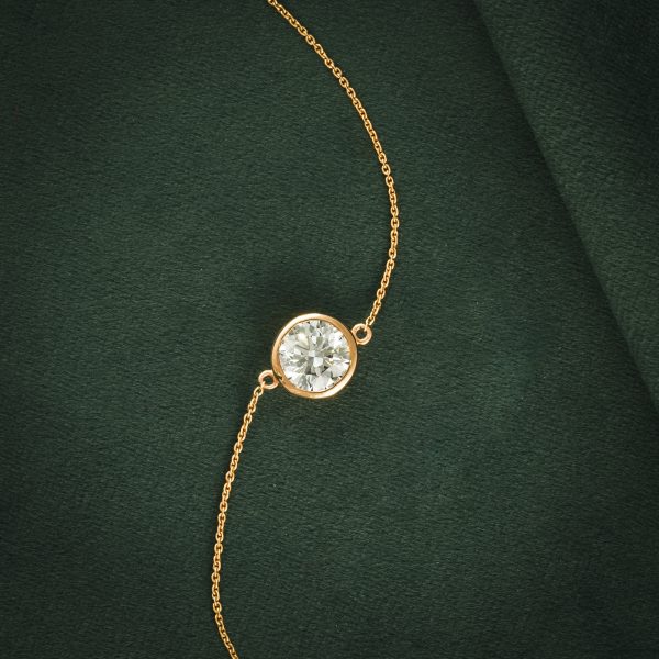 ELEGANT ROUND SOLITAIRE BRACELET
