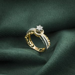 STELLAR SPARKLE RING IN CLUSTER DIAMOND