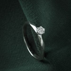 ROUND RING