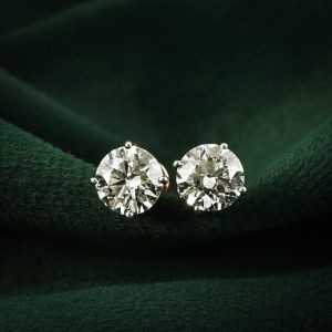 TRADITIONAL SOLITAIRE TOPS