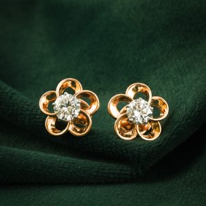 TRADITIONAL SOLITAIRE TOPS