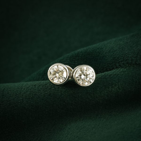 SOLITAIRE TOPS