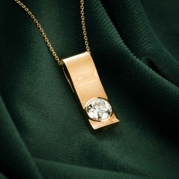 SOLITAIRE ROUND CHAIN