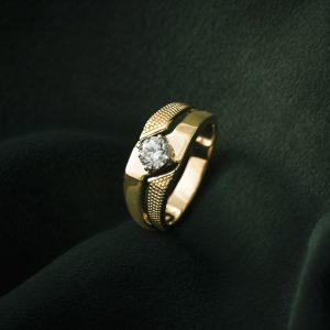 ROUND MEN'S SOLITAIRE RING