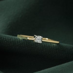 SQUARE BEZEL RING