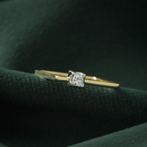 SQUARE BEZEL RING