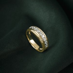 MEN'S CHALLA
