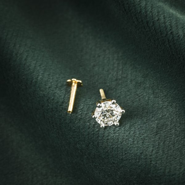 ROUND DIAMOND NOSEPIN