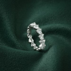 HEART SHAPED DIAMOND ETERNITY BAND IN WHITE GOLD