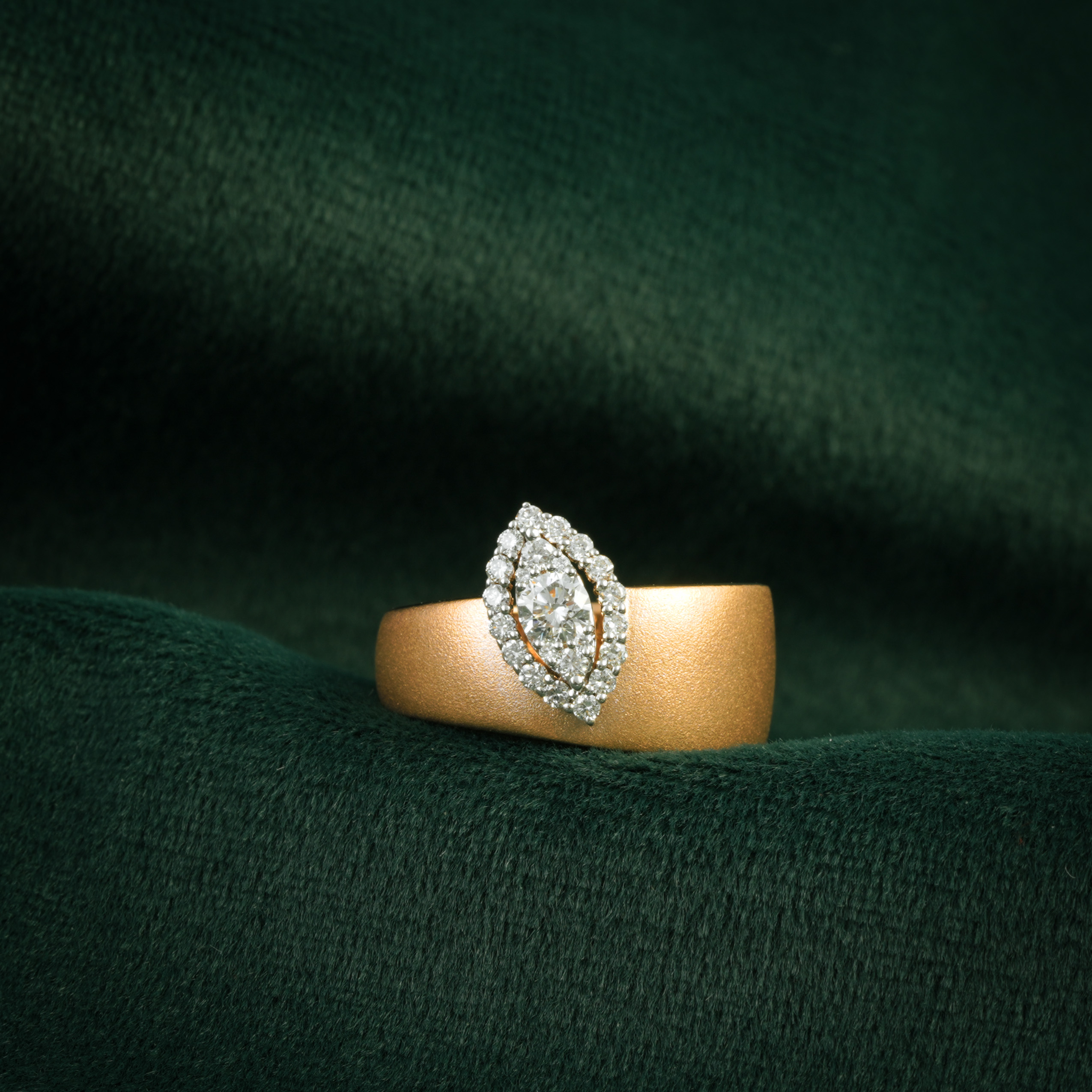 The Marquise Radiance Gold Band