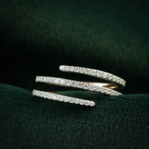Modern Spiral Diamond Band