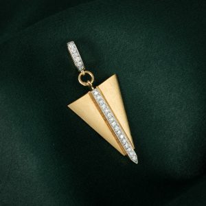 Diamond Arrowhead Gold Pendant