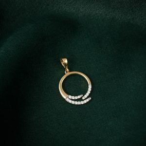 Harmony Circle Diamond Gold Pendant