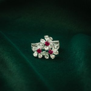 TRIPLE BLOOM SILVER STATEMENT RING