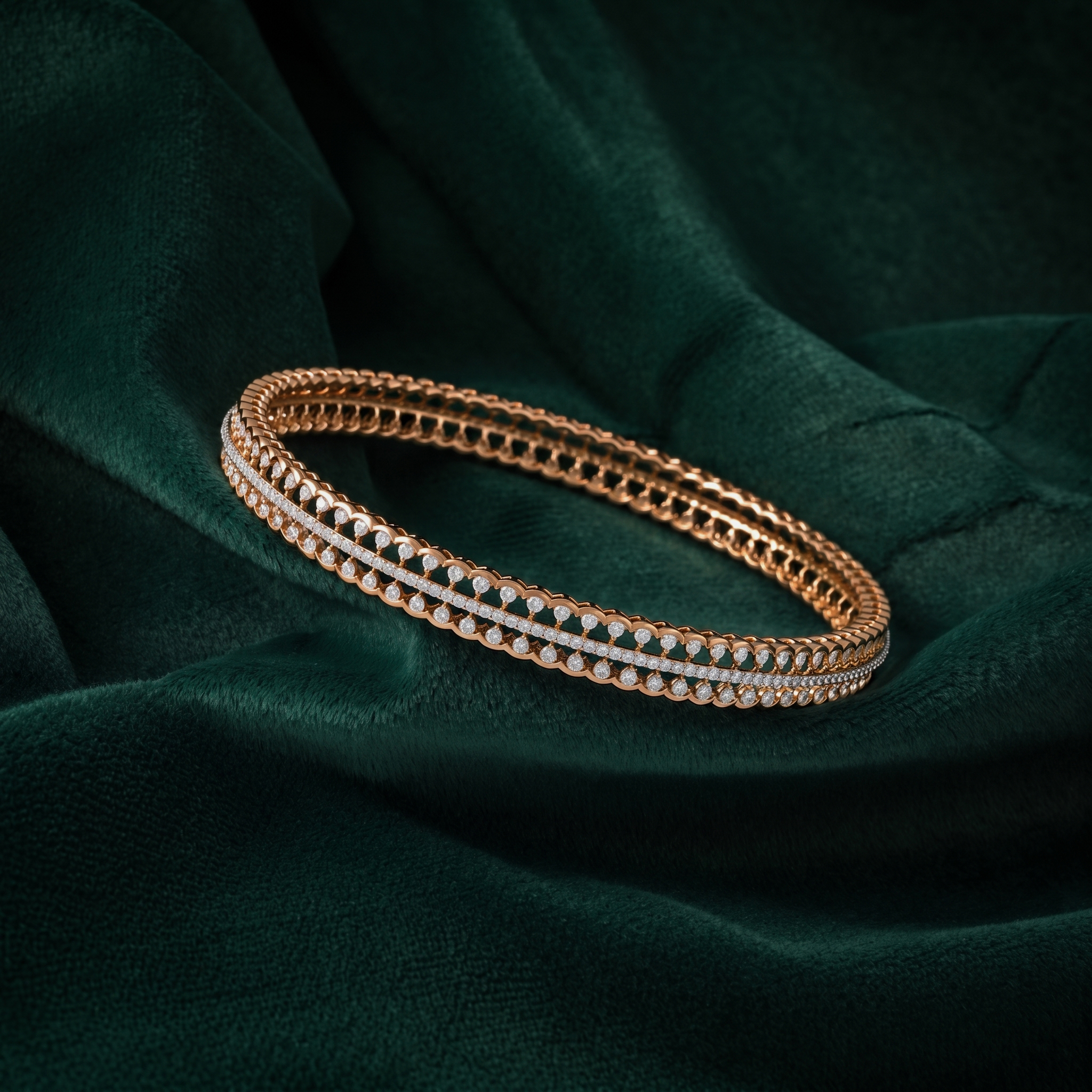 ROYAL SPARKLE BANGLE