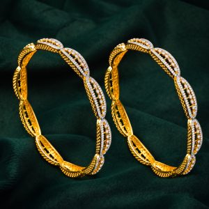 SPARKLING WAVE CUTWORK SILVER BANGLES