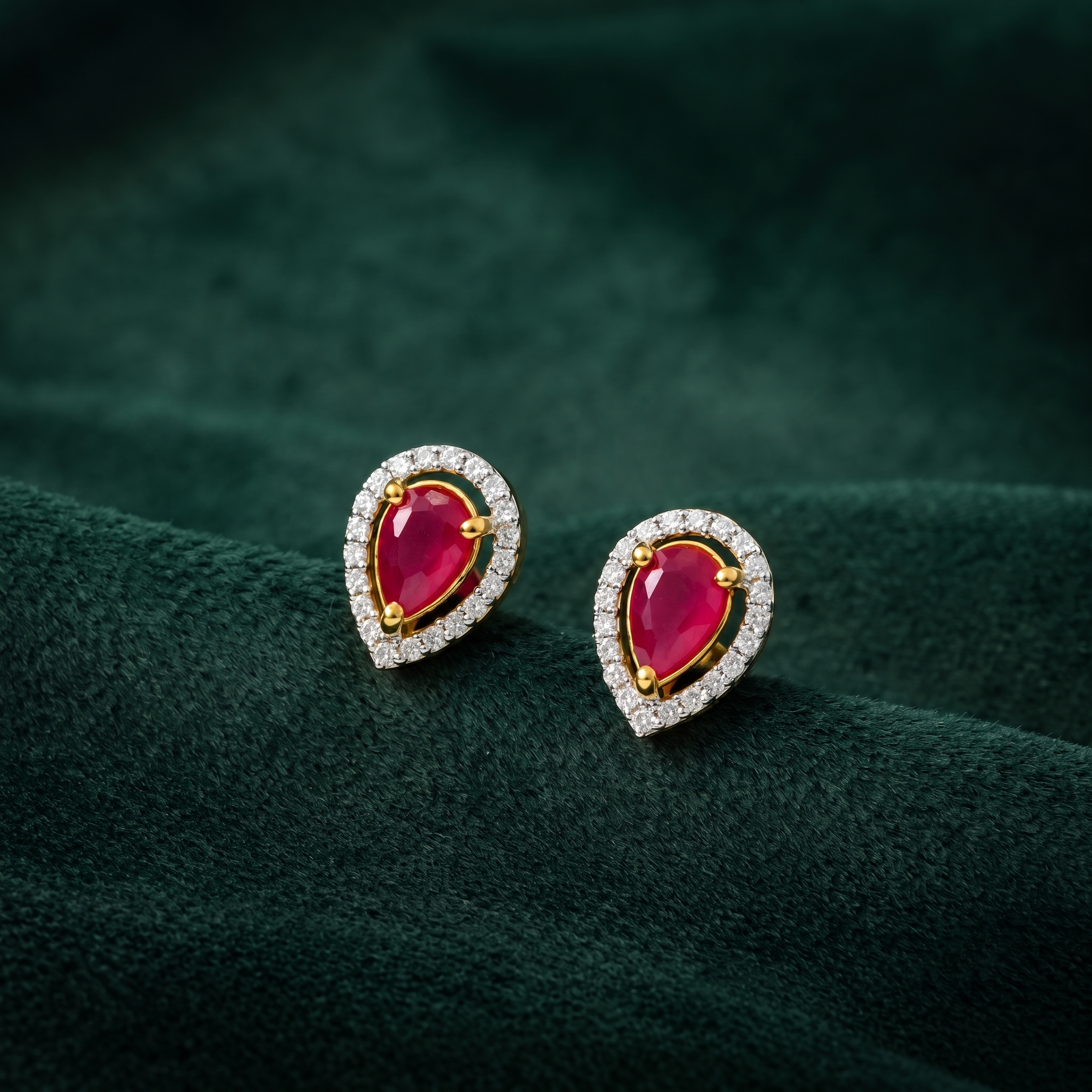 PINK HALO PEAR SILVER DIAMOND TOPS