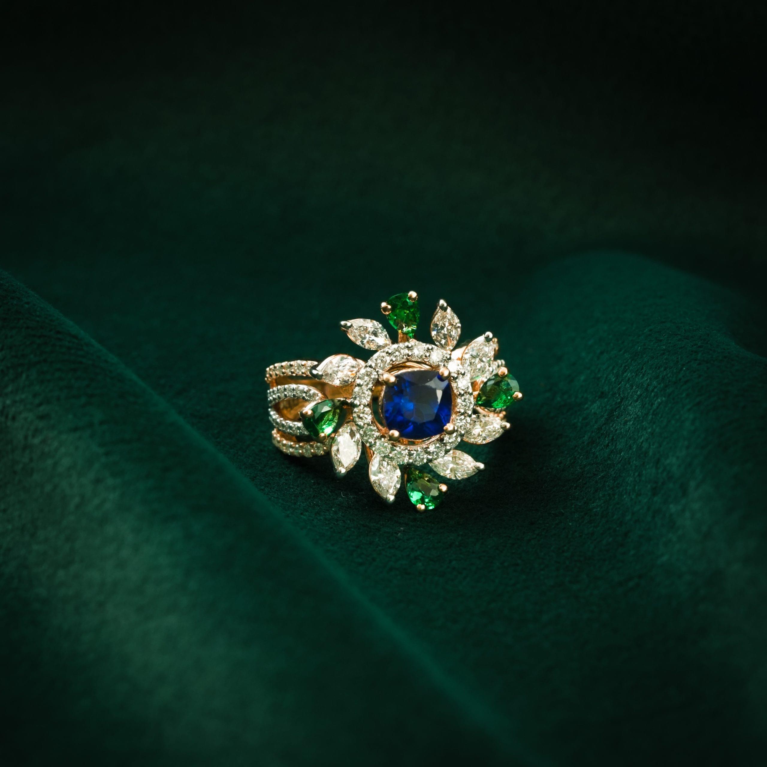 MIDNIGHT BLOSSOM SILVER RING