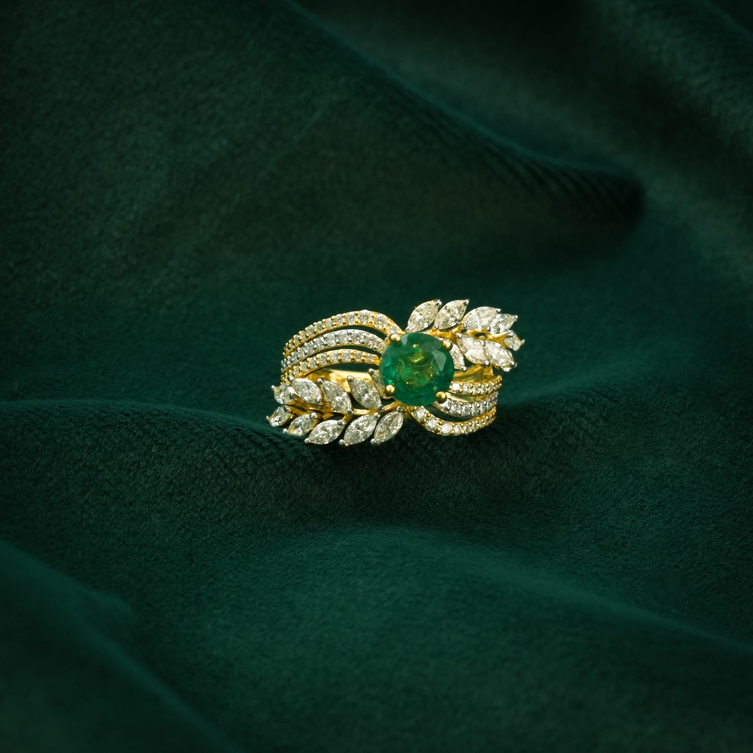 NATURE'S GRACE SILVER RING